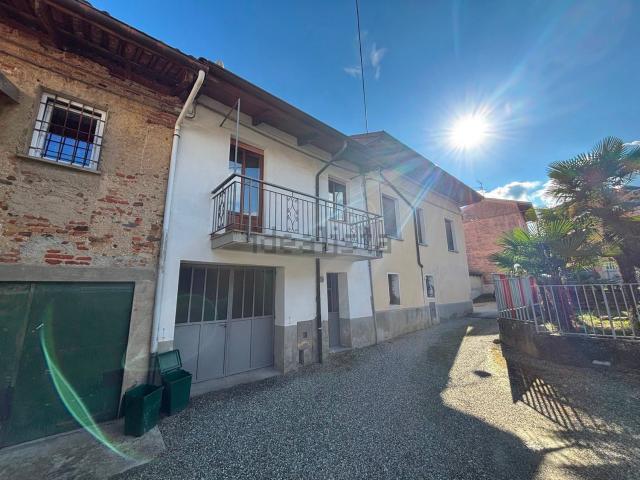 Villetta indipendente in vendita di 140 m² in Via Garibaldi, 54