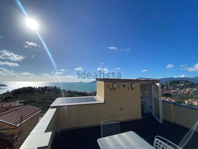 Villetta indipendente in vendita di 140 m² in Via Giulio Vassale, 45