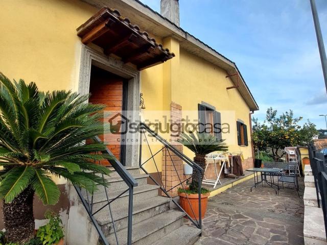 Villetta indipendente in vendita di 140 m² in Via Giuseppe Cantagalli, 2