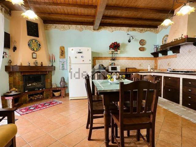 Villetta indipendente in vendita di 140 m² in Via Giuseppe Garibaldi