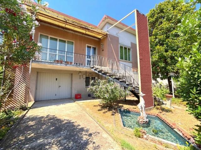 Villetta indipendente in vendita di 140 m² in Via Giosuè Carducci, 17