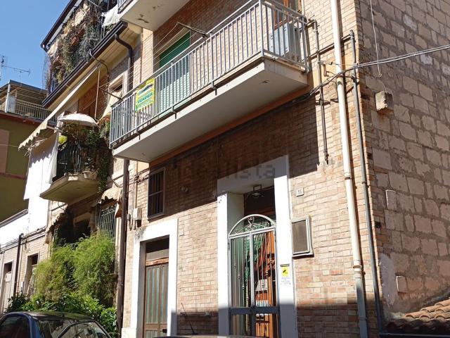Villetta indipendente in vendita di 140 m² in Via Giordano Bruno, 55
