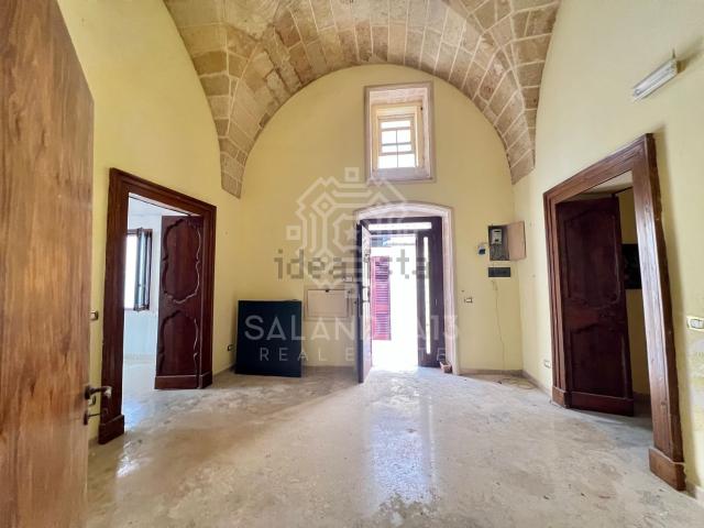 Villetta indipendente in vendita di 140 m² in Via Giovan Bernardino Tafuri