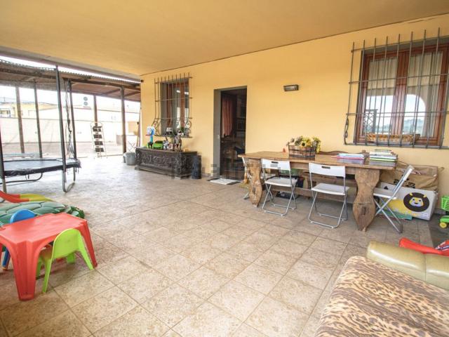Villetta indipendente in vendita di 140 m² in Via Donatello