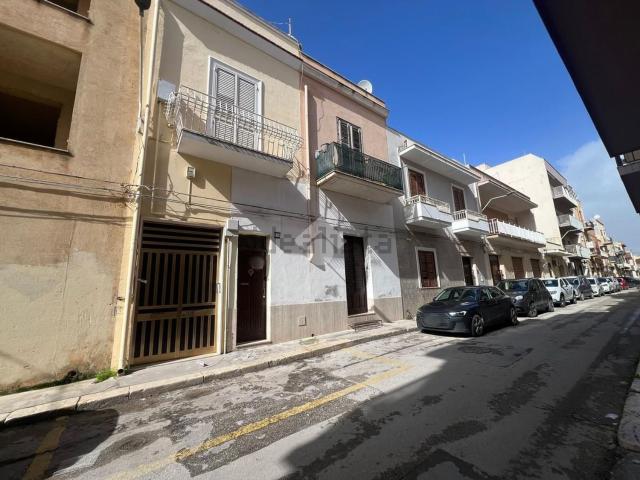 Villetta indipendente in vendita di 140 m² in Via Dante Fiorentino