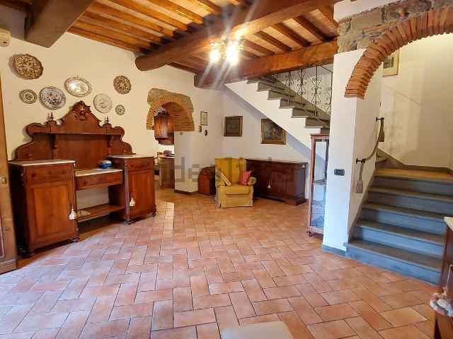 Villetta indipendente in vendita di 140 m² in Via dell&apos Oste