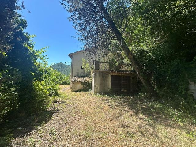 Villetta indipendente in vendita di 140 m² in Via della Grotta
