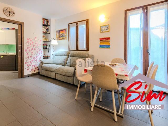 Villetta indipendente in vendita di 140 m² in Via Iº Maggio