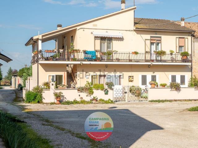 Villetta indipendente in vendita di 140 m² in Via II Febbraio, 10