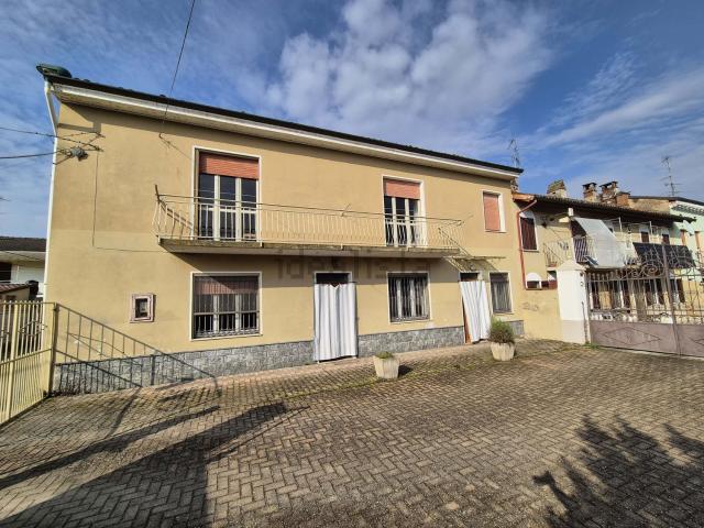 Villetta indipendente in vendita di 140 m² in Via Maestra, 89