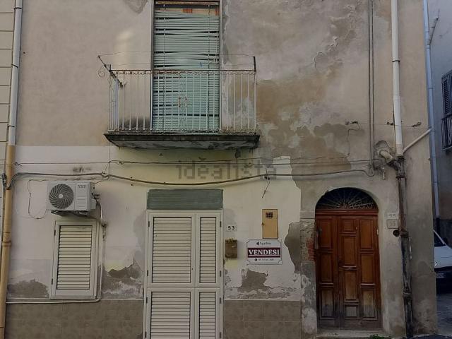 Villetta indipendente in vendita di 140 m² in Via Magenta