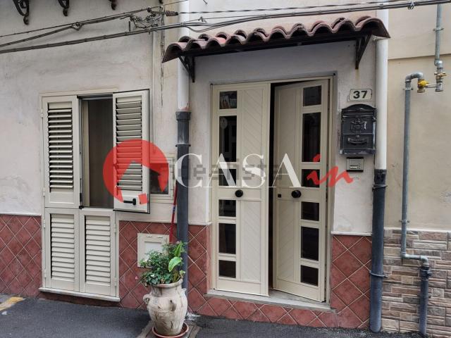 Villetta indipendente in vendita di 140 m² in Via Magenta, 33