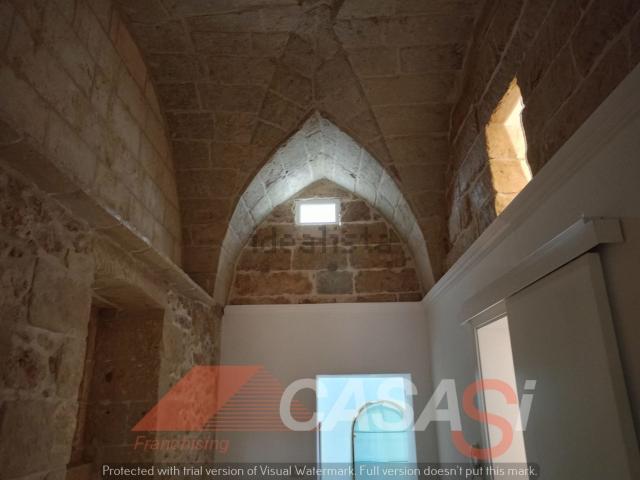 Villetta indipendente in vendita di 140 m² in Via Martiri D&apos Ungheria