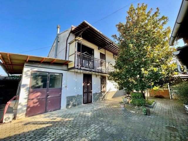 Villetta indipendente in vendita di 140 m² in Via Milite Ignoto, 123