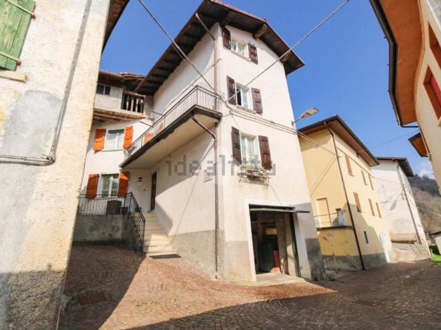 Villetta indipendente in vendita di 140 m² in Via Sambuco, 2