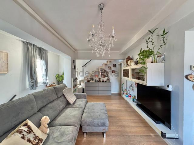 Villetta indipendente in vendita di 140 m² in Via San Martino, 30