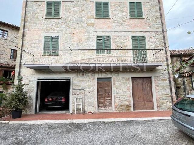 Villetta indipendente in vendita di 140 m² in Via Sant&apos Egidio