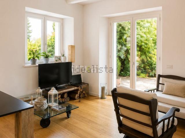 Villetta indipendente in vendita di 140 m² in Via Santa Lucia