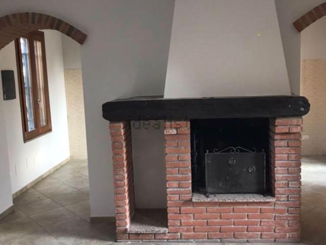Villetta indipendente in vendita di 140 m² in Via Roma