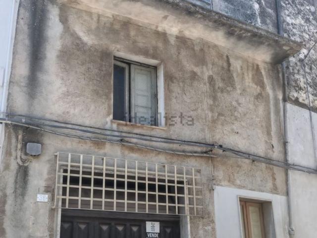 Villetta indipendente in vendita di 140 m² in Via Regina Margherita, 37
