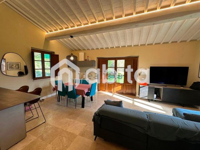 Villetta indipendente in vendita di 140 m² in Via Renacci