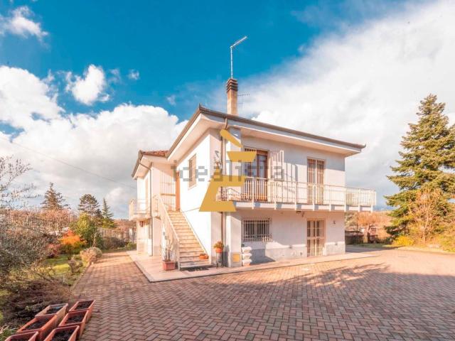 Villetta indipendente in vendita di 140 m² in Via Venticella, 44