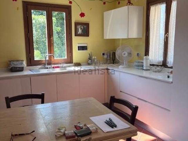 Villetta indipendente in vendita di 140 m² in Viale Europa Unita, 6