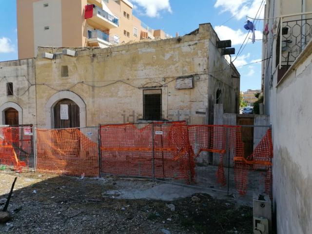 Villetta indipendente in vendita di 140 m² in Viale Iº Maggio