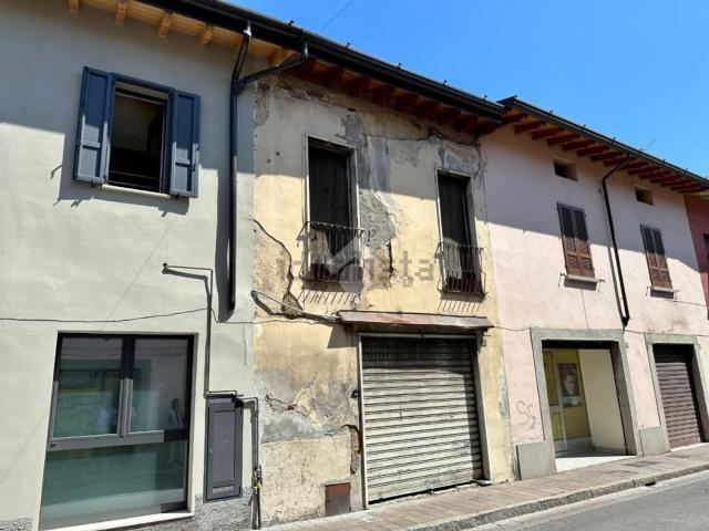 Villetta indipendente in vendita di 140 m² in Vicolo Sebino, 12