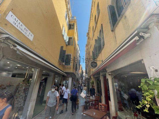 Villetta indipendente in vendita di 140 m² in Calle de la Mandola