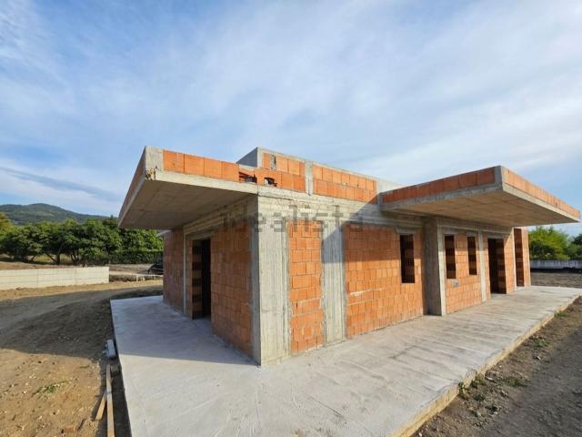 Villetta indipendente in vendita di 140 m² in Contrada Vina
