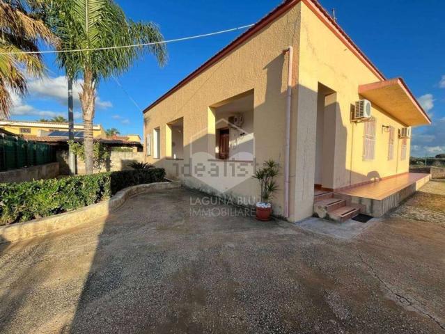 Villetta indipendente in vendita di 140 m² in Contrada Ciancio
