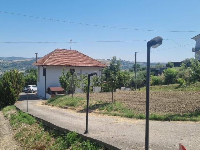 Villetta indipendente in vendita di 140 m² in Contrada Incoronata