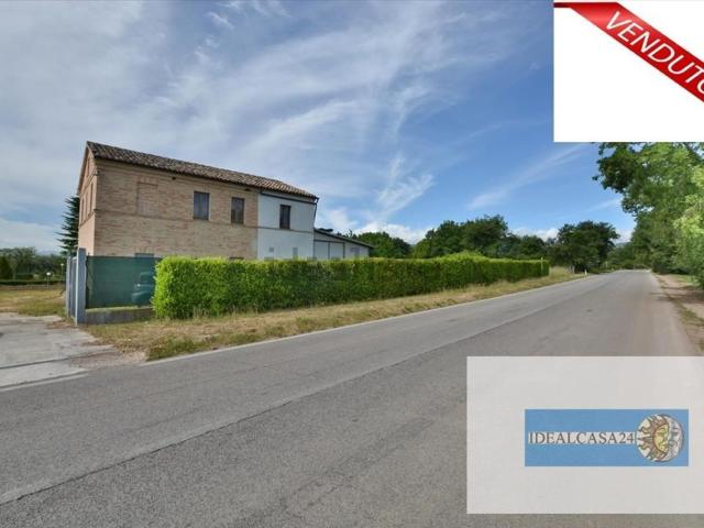 Villetta indipendente in vendita di 140 m² in Contrada Sterpare, 44