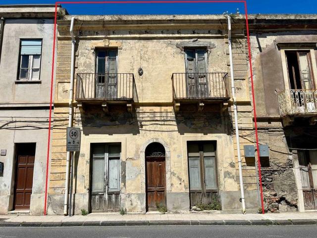 Villetta indipendente in vendita di 140 m² in Corso Umberto I, 847