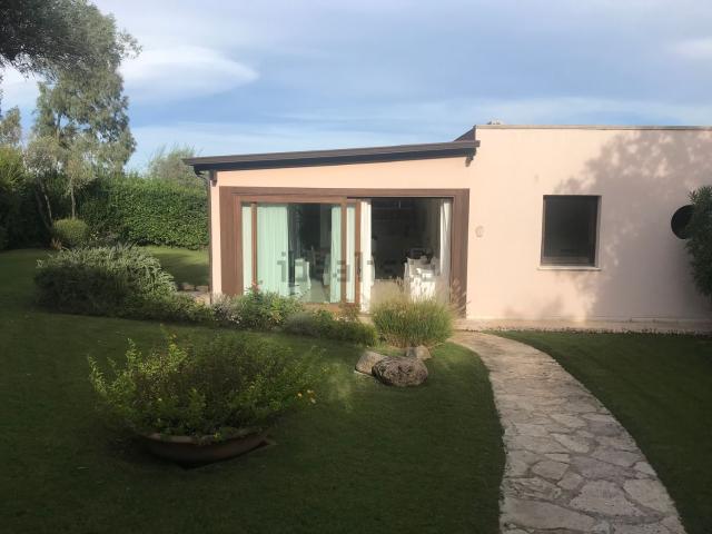 Villetta indipendente in vendita di 140 m² in Località Is Molas