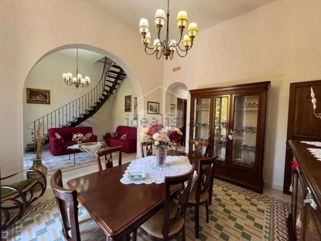 Villetta indipendente in vendita di 140 m² in Piazza del Popolo