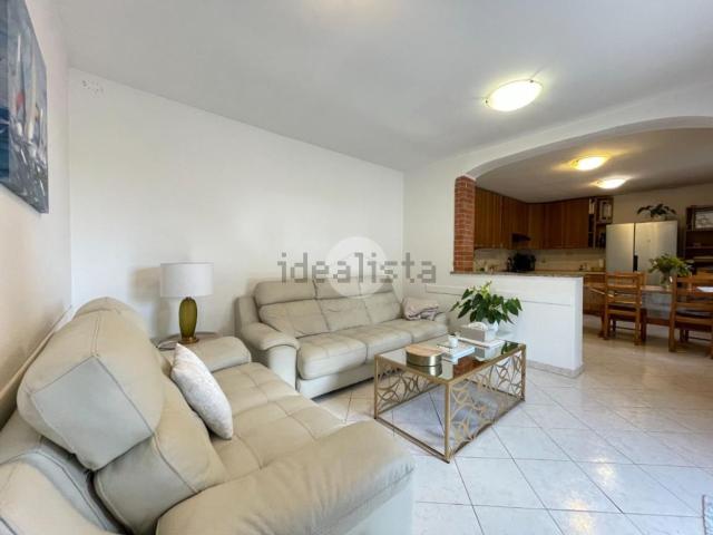 Villetta indipendente in vendita di 140 m² in Strada Isola Inferiore, 57