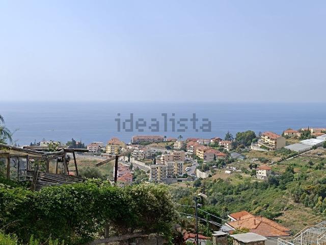 Villetta indipendente in vendita di 140 m² in Strada Villa