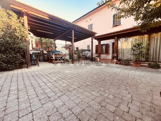 Villetta indipendente in vendita di 141 m²