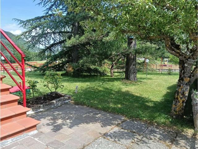 Villetta indipendente in vendita di 141 m² in Via Benedetto Cappelli