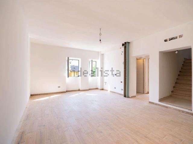 Villetta indipendente in vendita di 141 m² in Via delle Scuole