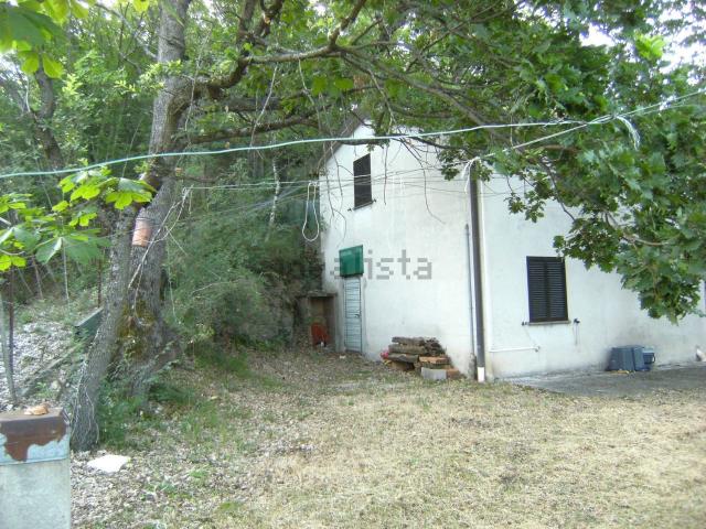 Villetta indipendente in vendita di 141 m² in Strada senza nome