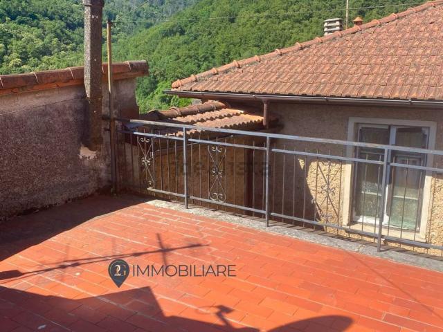Villetta indipendente in vendita di 142 m² in Via San Rocco, 47