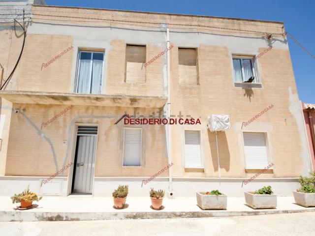 Villetta indipendente in vendita di 142 m² in Strada Torre Marausa