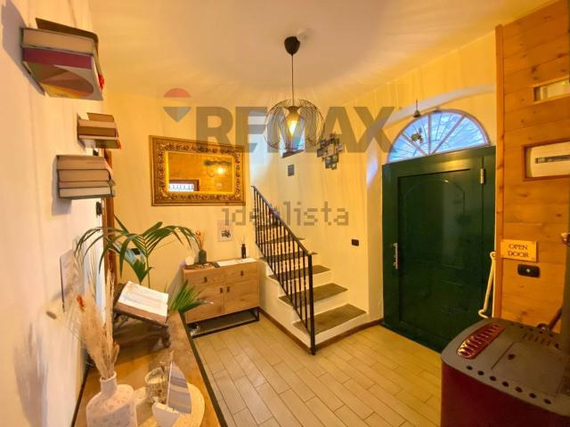 Villetta indipendente in vendita di 143 m² in Via al Castello, 3