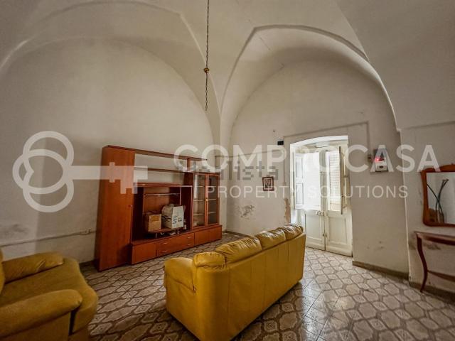 Villetta indipendente in vendita di 143 m² in Via Battisti, 9
