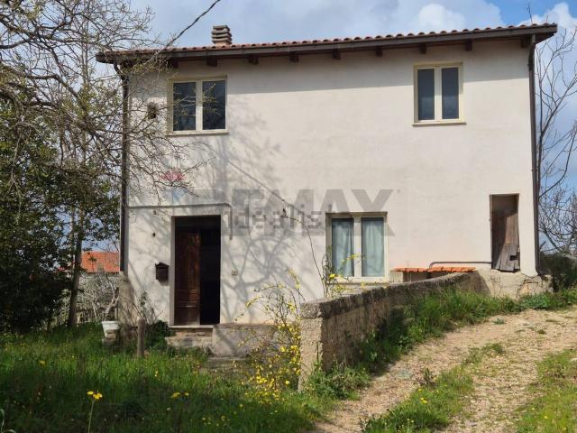 Villetta indipendente in vendita di 143 m² in Via Nevi, 257