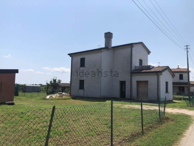 Villetta indipendente in vendita di 144 m²