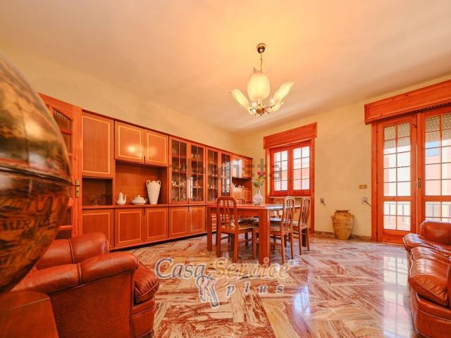 Villetta indipendente in vendita di 144 m² in Via Antonio Lenio